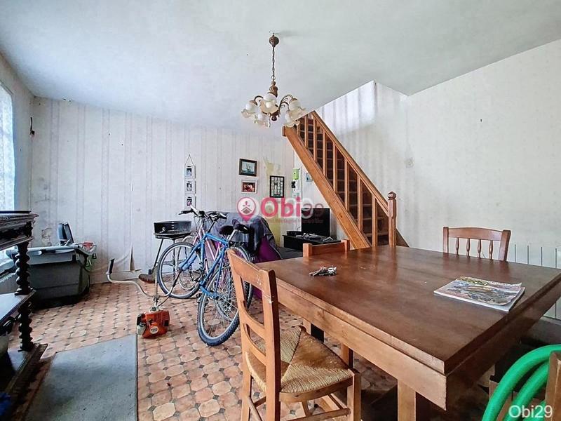 Maison - 94 m² - 5 pièces