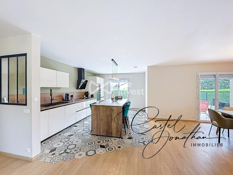 Maison - 172 m² - 6 pièces