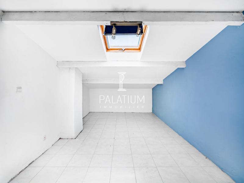 Maison - 210 m² - 8 pièces