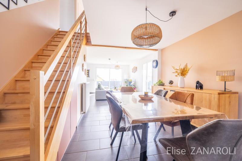 Maison - 113 m² - 4 pièces