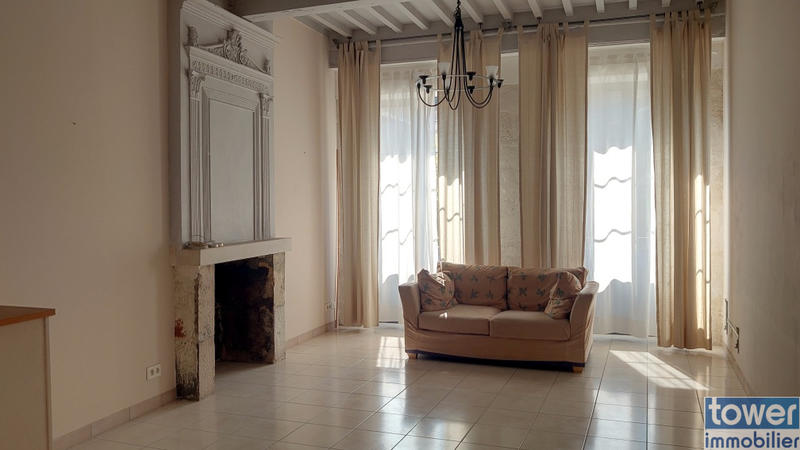 Maison de village - 221 m² - 7 pièces