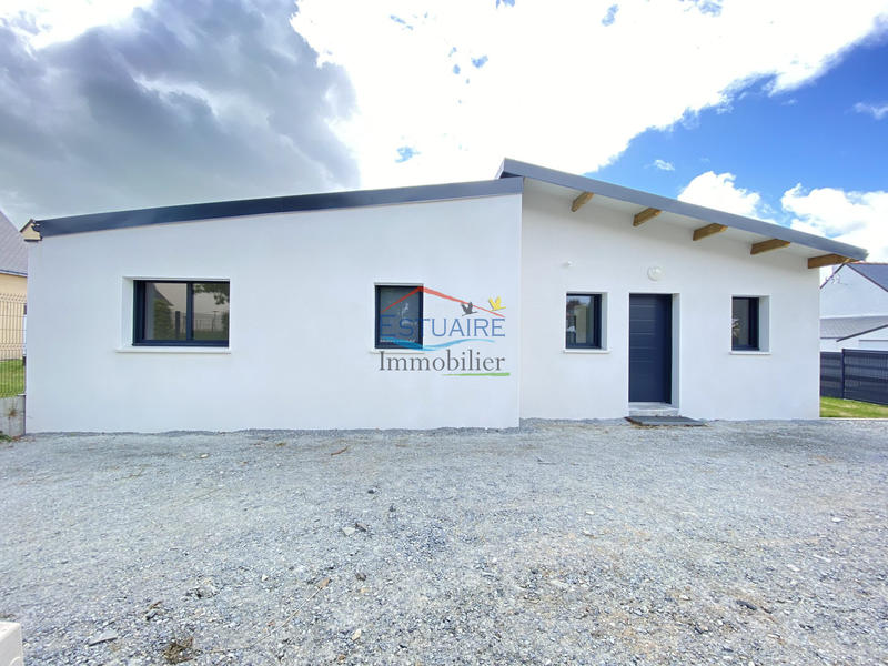 Maison - 94 m² - 5 pièces