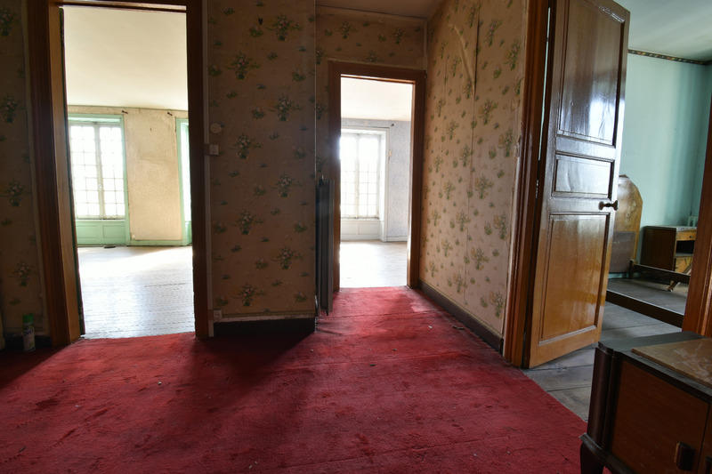 Maison - 168 m² - 8 pièces