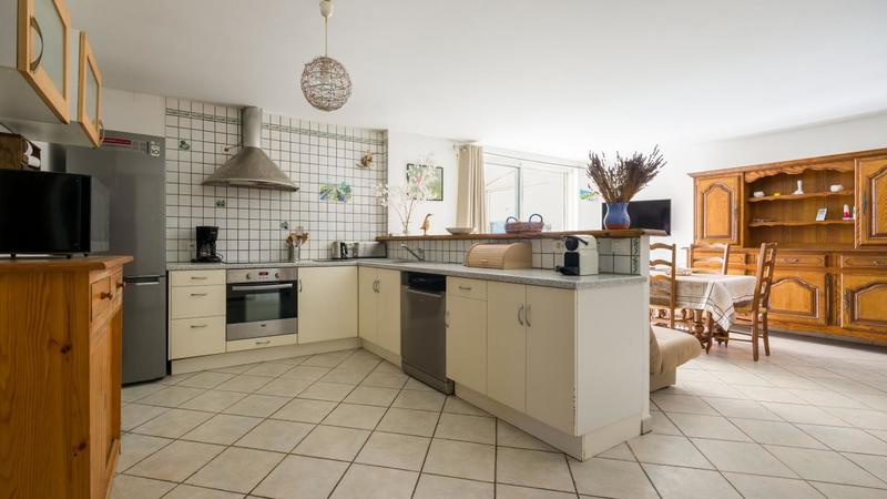 Propriété - 390 m² - 14 pièces