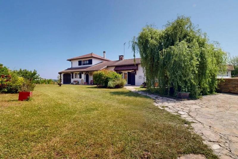 Maison - 153 m² - 7 pièces