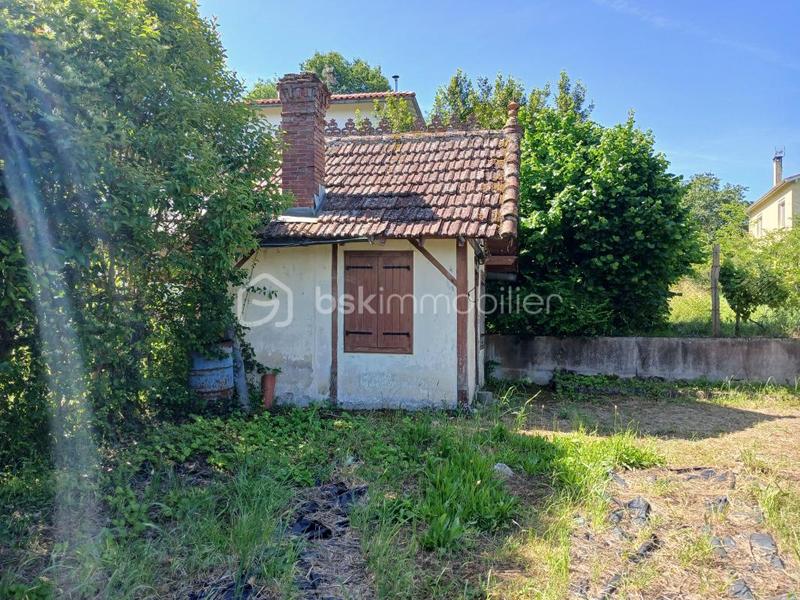 Terrain constructible - 606 m²