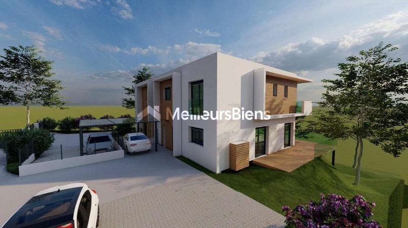 Maison - 140 m² - 5 pièces