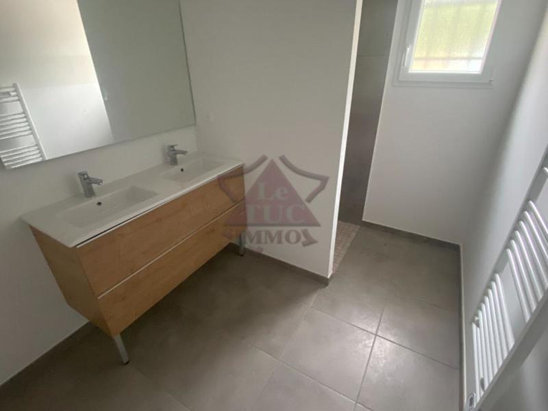 Villa - 100 m² - 4 pièces