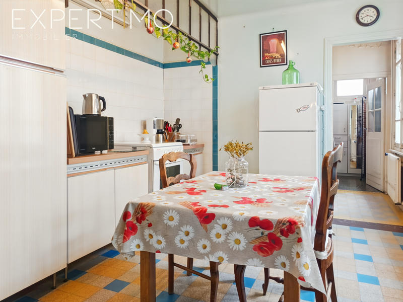 Maison - 96 m² - 6 pièces