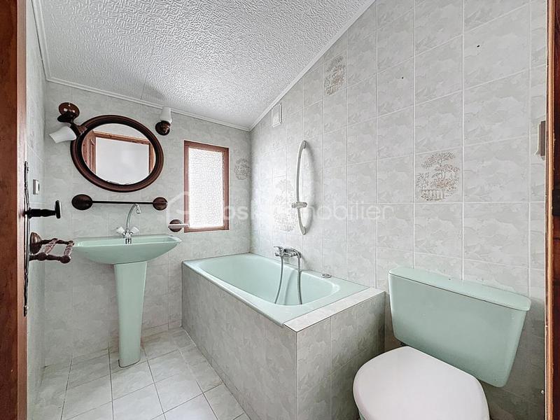 Maison de village - 80 m² - 4 pièces