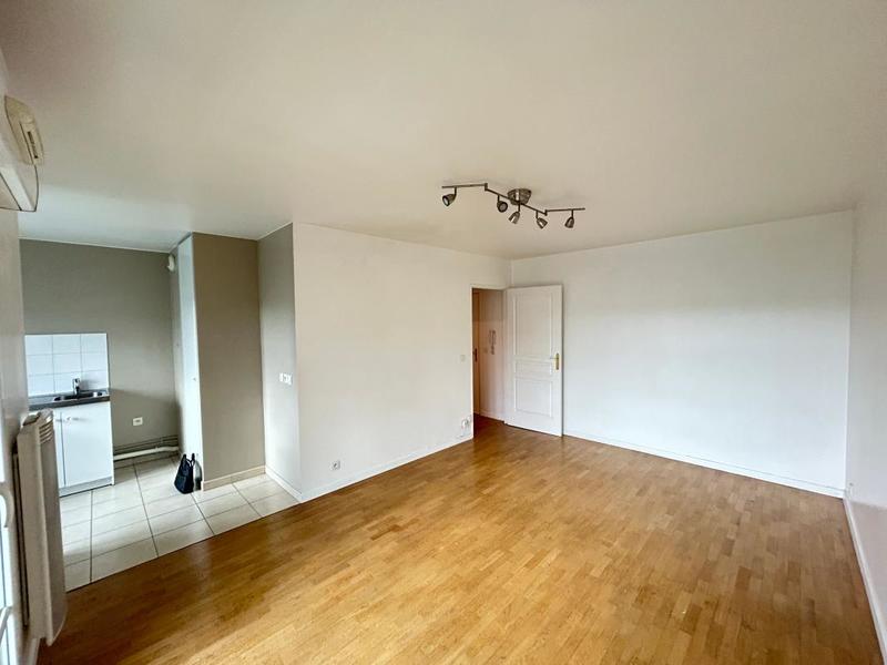 Studio - 29 m² - 1 pièce