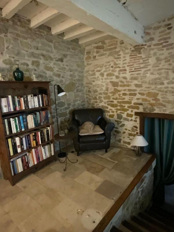 Maison - 399 m² - 11 pièces