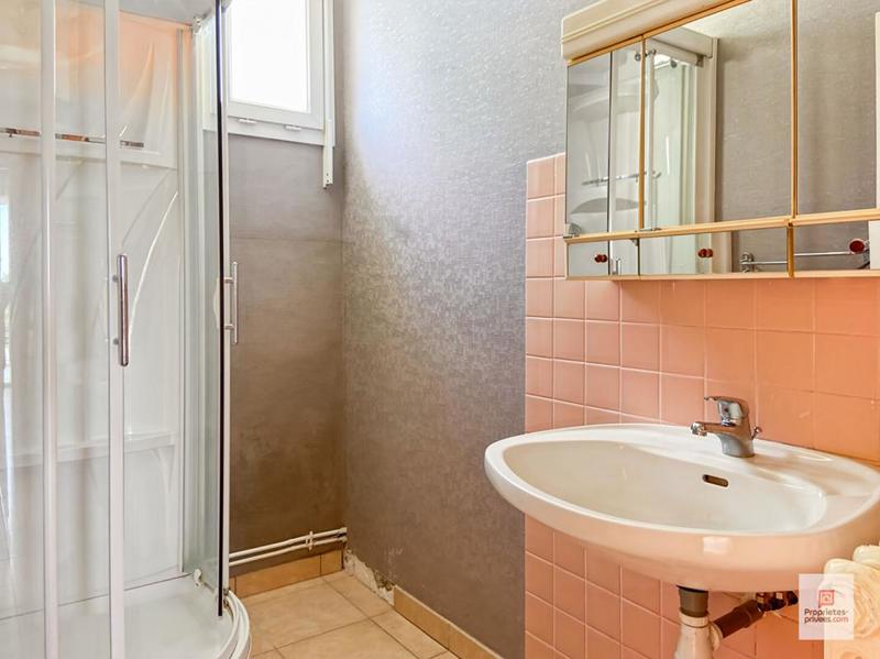 Appartement - 85 m² - 5 pièces