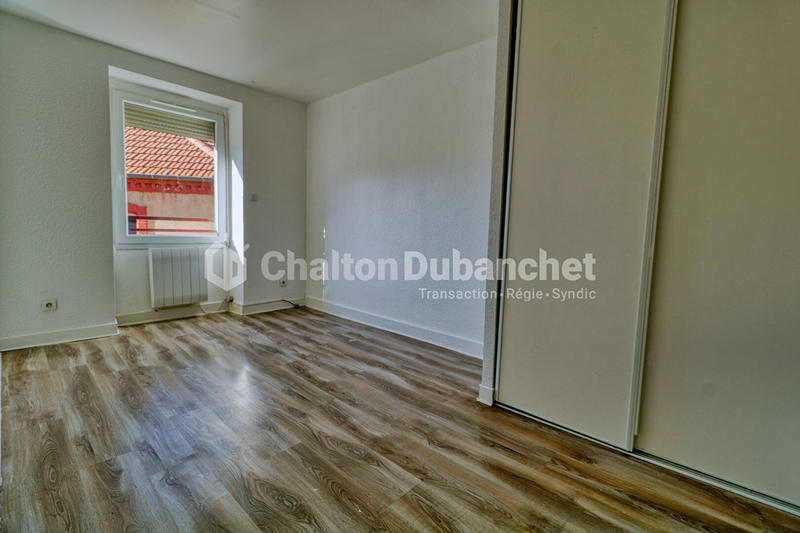 Appartement - 105 m² - 4 pièces