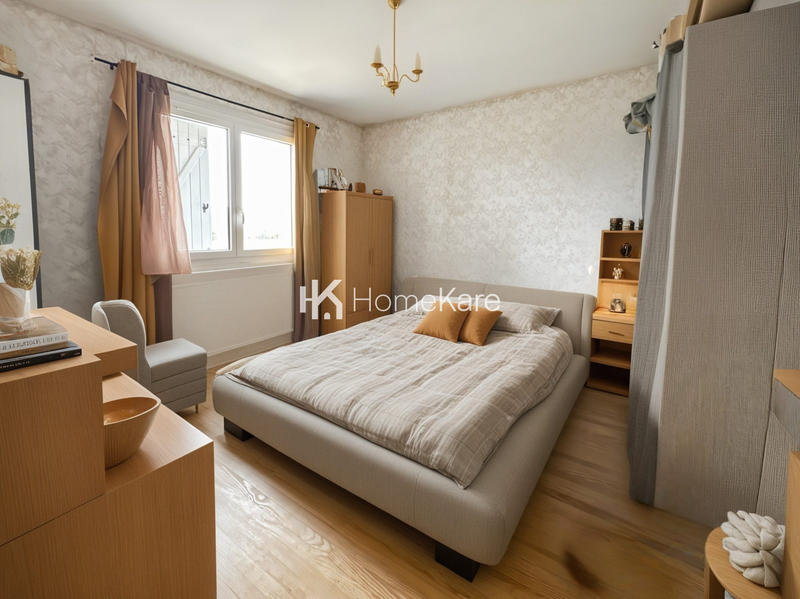 Maison - 210 m² - 4 pièces