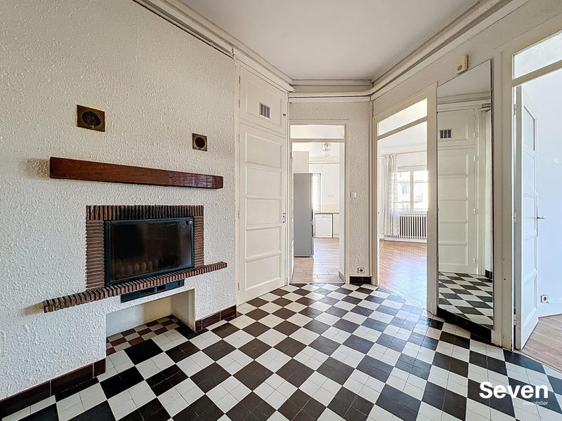 Appartement - 96 m² - 4 pièces