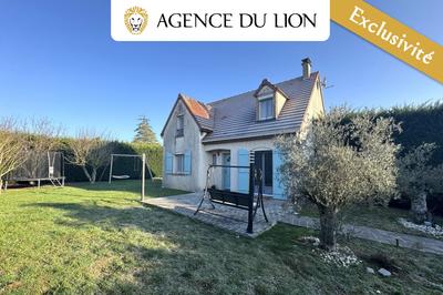 Maison - 110 m² - 8 pièces