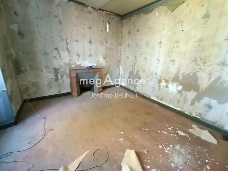 Maison - 400 m² - 16 pièces