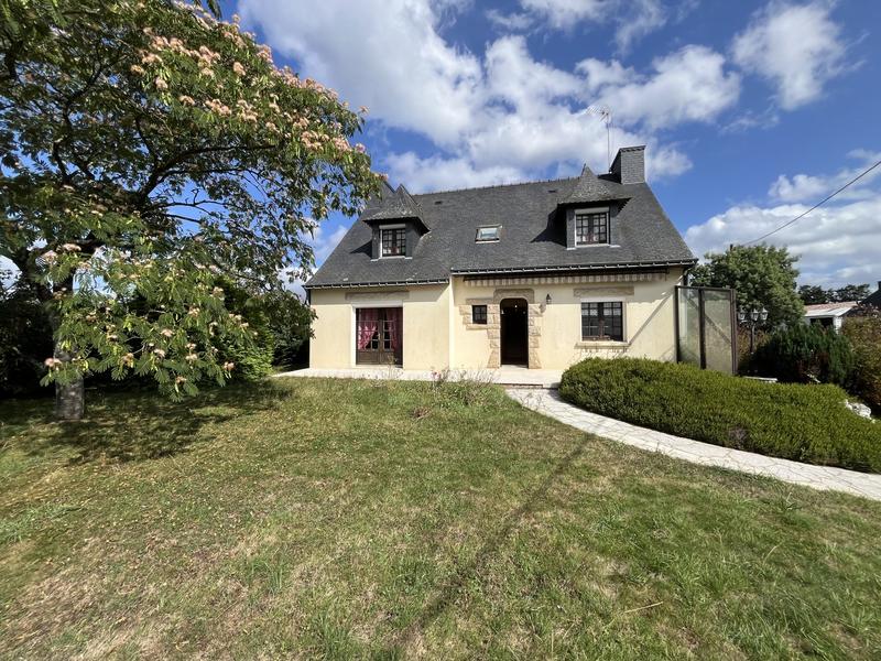 Maison - 124 m² - 6 pièces
