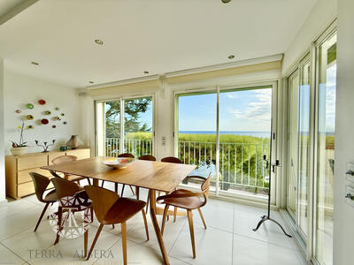 Villa - 160 m² - 6 pièces