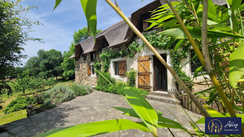 Maison ancienne - 190 m² - 4 pièces
