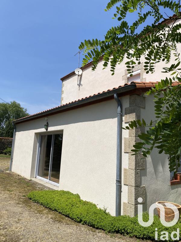 Maison - 192 m² - 6 pièces