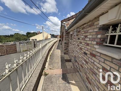 Maison - 268 m² - 14 pièces