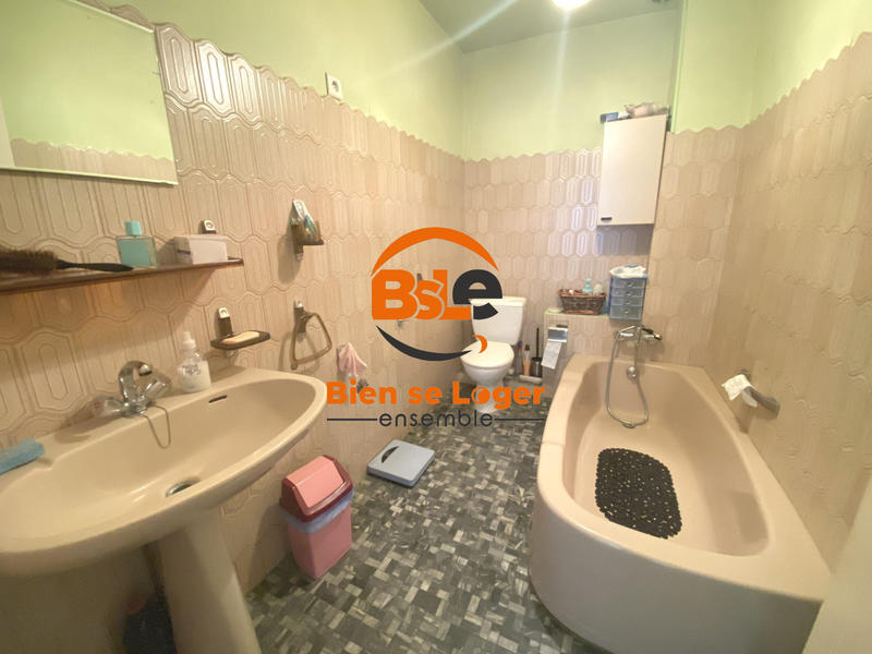 Maison - 151 m² - 8 pièces