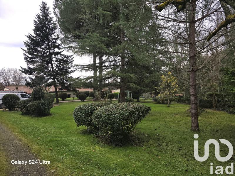 Maison - 216 m² - 6 pièces