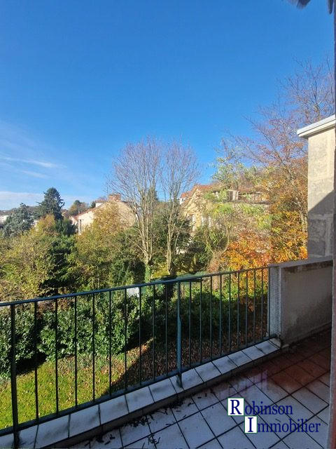 Appartement - 93 m² - 4 pièces