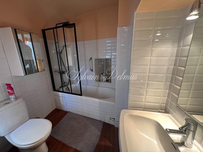 Manoir - 560 m² - 6 pièces