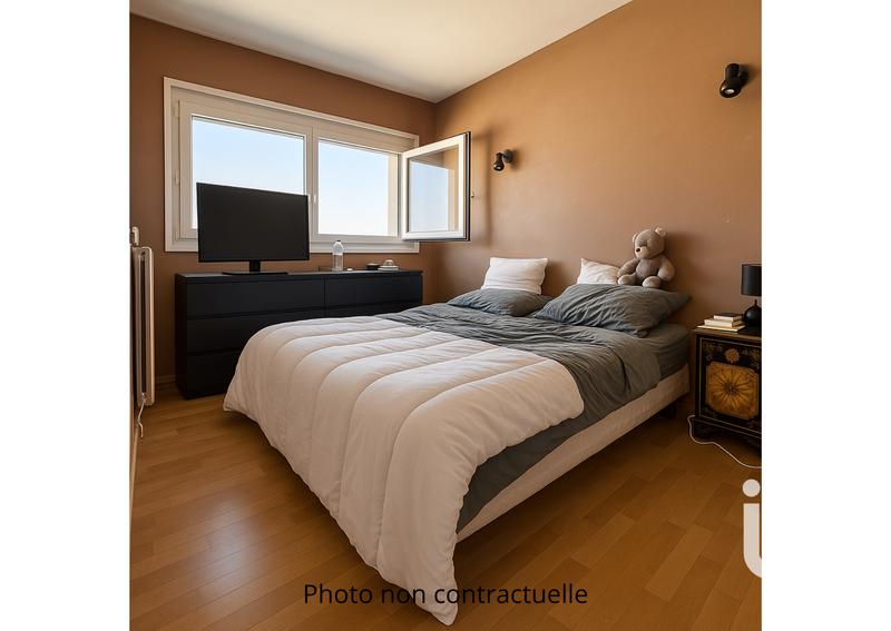 Appartement - 80 m² - 4 pièces