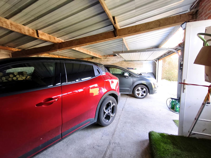 Maison - 181 m² - 7 pièces