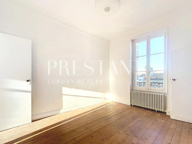 Appartement - 85 m² - 4 pièces