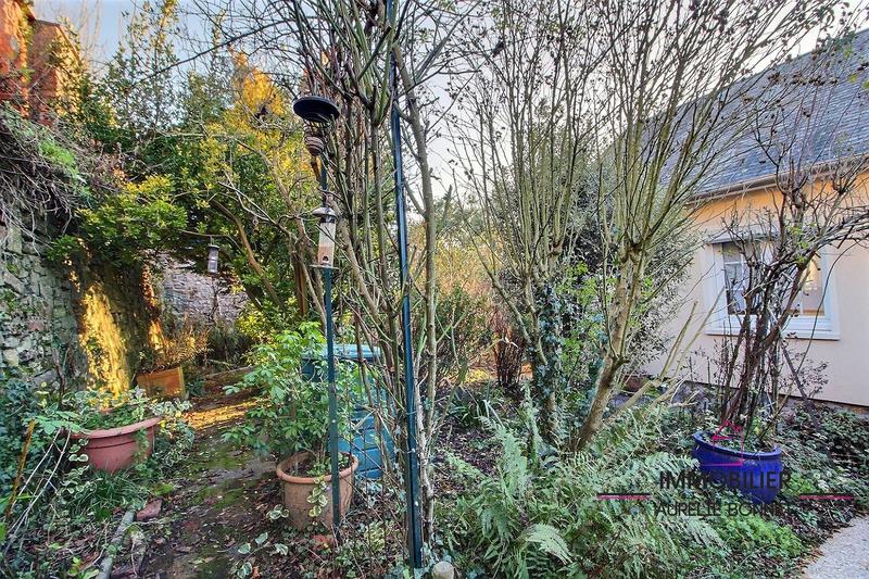 Maison - 104 m² - 6 pièces