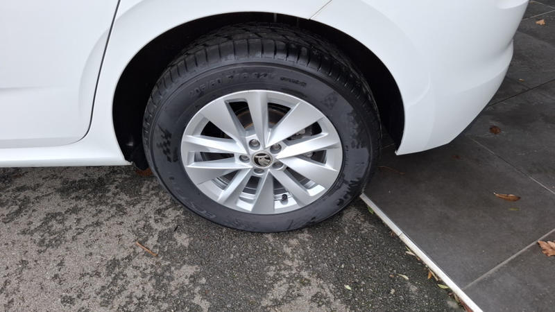 Skoda Kamiq 1.0 Tsi 95ch Bvm5 Business