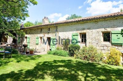 Maison - 157 m² - 6 pièces