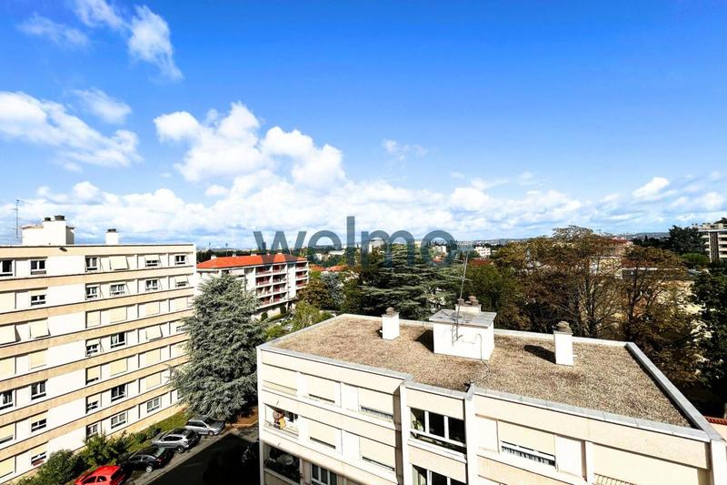 Appartement - 85 m² - 3 pièces