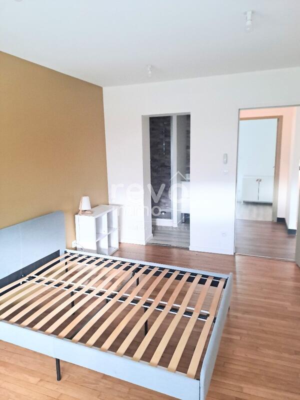 Maison - 190 m² - 10 pièces