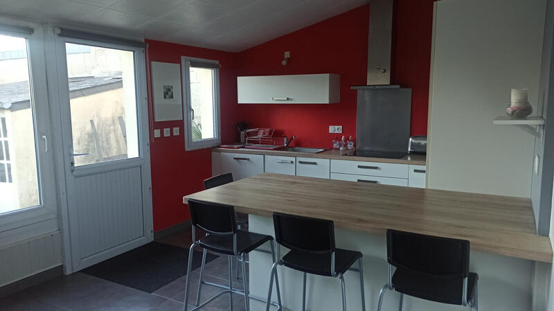 Maison - 98 m² - 5 pièces