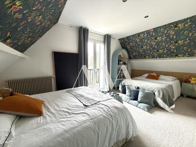 Maison - 162 m² - 6 pièces