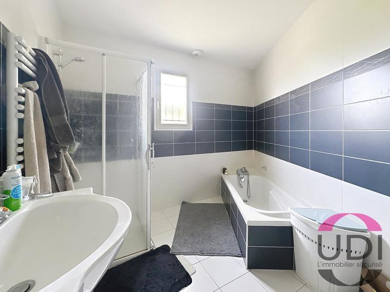 Maison - 112 m² - 4 pièces