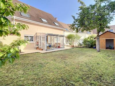 Maison - 147 m² - 7 pièces