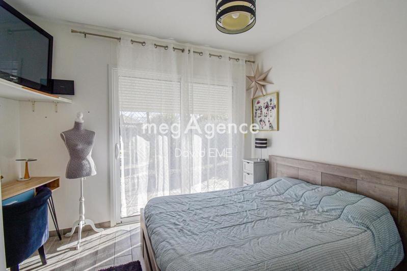 Maison traditionnelle - 192 m² - 9 pièces