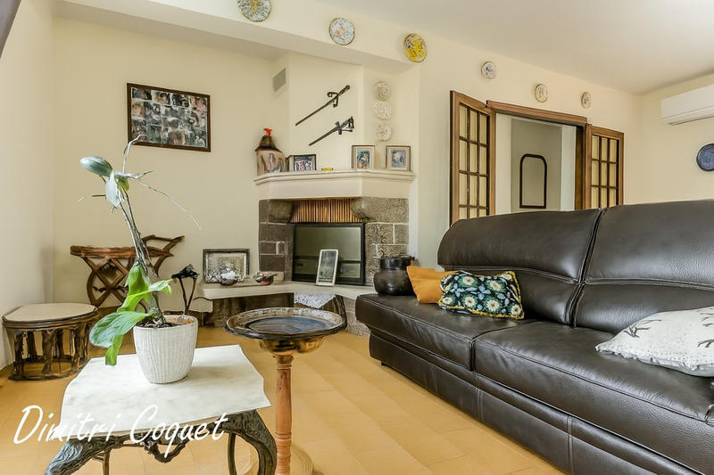 Maison - 101 m² - 4 pièces