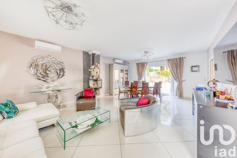 Maison de maîtres - 180 m² - 7 pièces