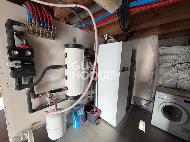 Maison - 110 m² - 4 pièces