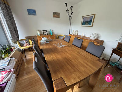 Appartement - 75 m² - 3 pièces