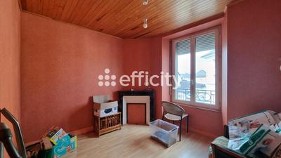 Maison - 200 m² - 10 pièces