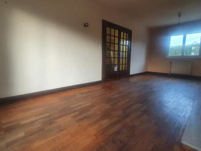 Maison - 76 m² - 4 pièces